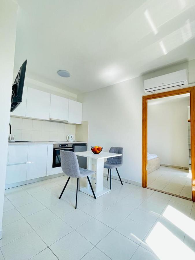 Apartments And Rooms Kod Mate ทริบานี-ครุสชิซา ภายนอก รูปภาพ